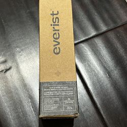 Unopened Everist Exfoliating Body Wash Concentrate
