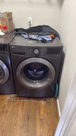 LG washer and dryer set