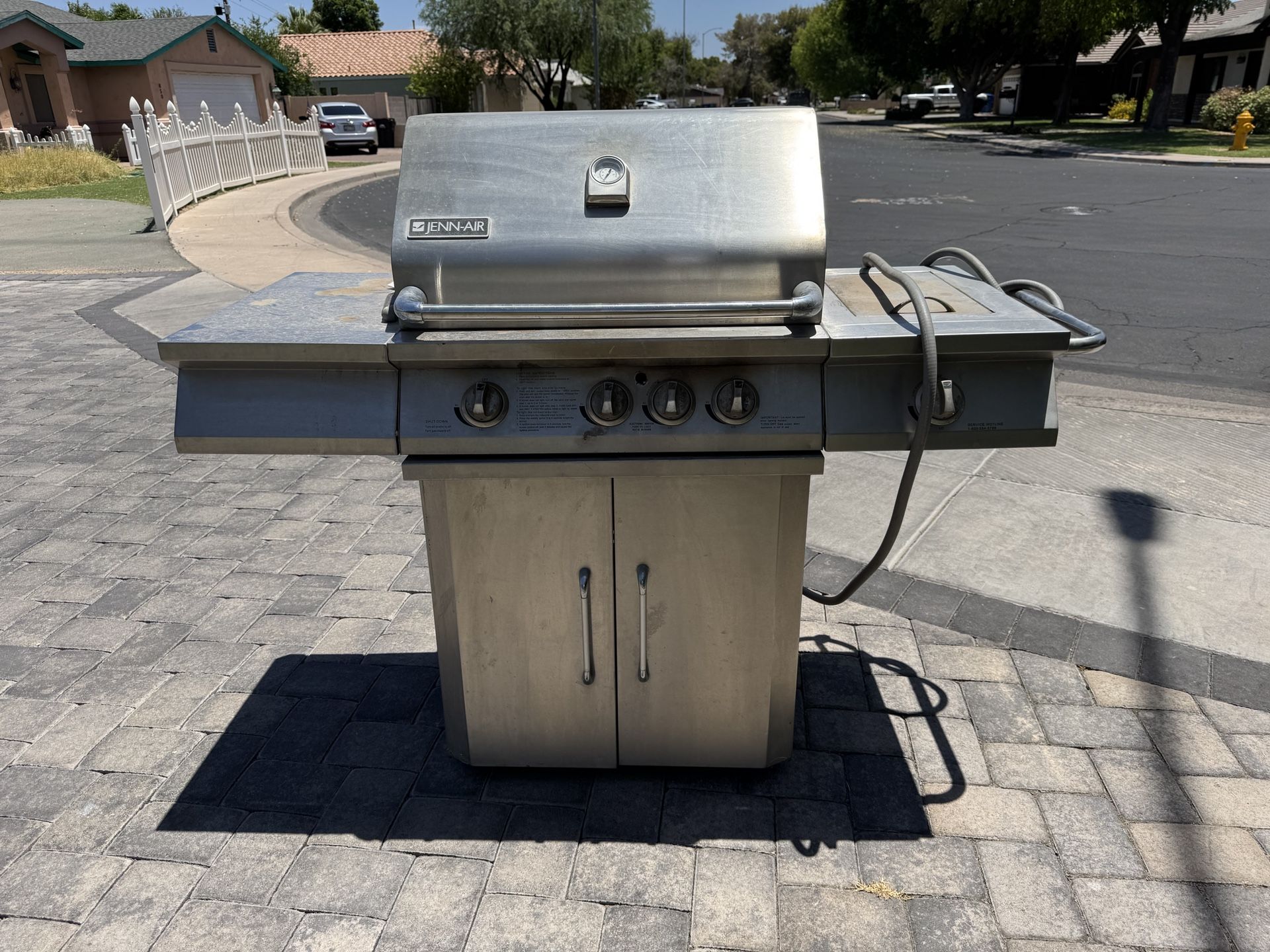 Jenn-Air Grill (Natural Gas Only)