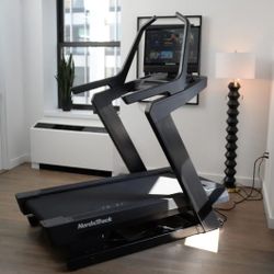 Brand New!! NordicTrack X24 Treadmill! Free Driveway Delivery!! MSRP $4,000