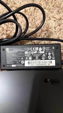 HP 2013 UltraSlim Docking Station D9Y32AA with Genuine HP 65W Power Adapter