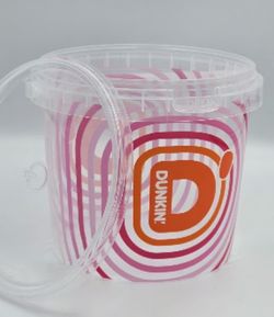 Dunkin' Plastic Cup with Lid & Straw