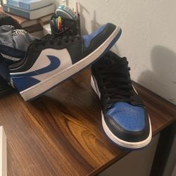 Royal Blue Jordan 1