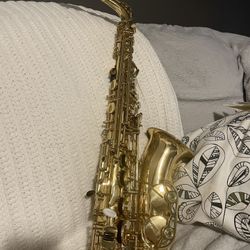 Antigua Saxophone