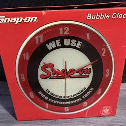 Snap-on Bubble Clock-