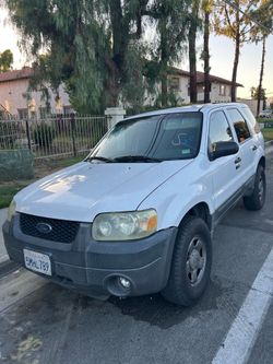 Ford scape xls 2005