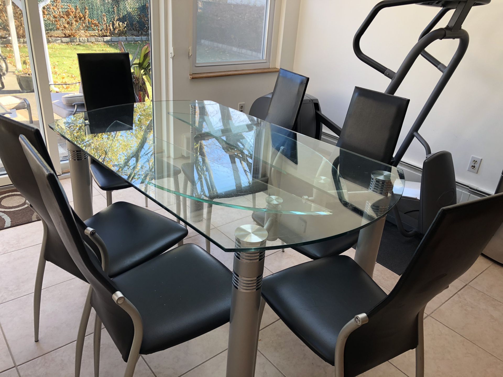 Kitchen dining table with 6 chairs and lazy susan. Cash only