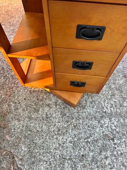 Rotating Side Table
