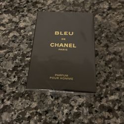 Bleu De Channel