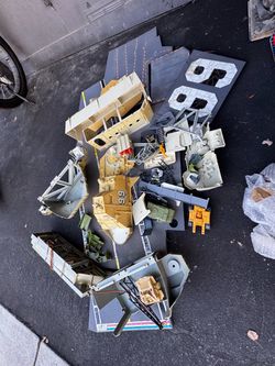 Gi joe  Only parts.  Sold as is …