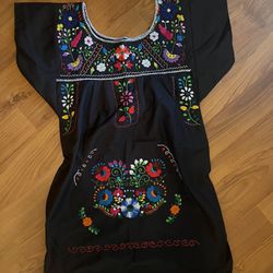 Embroidered Mexican Dress Peasant Tunic Knee Length.