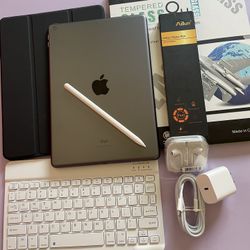 Apple IPad 8th Generation (10.2” Retina /Latest 18/ 2020 model) 32GB with stylus pen, keyboard & Accessories 