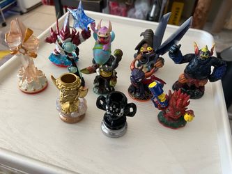 Skylanders Figures Mixed Lot of 10