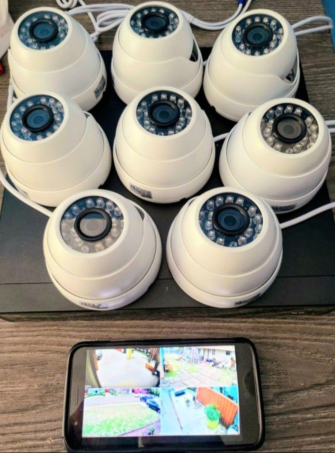 8 home security cameras with labor included-hablo espanol