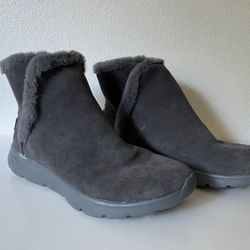 Skechers Boots-size 9.5