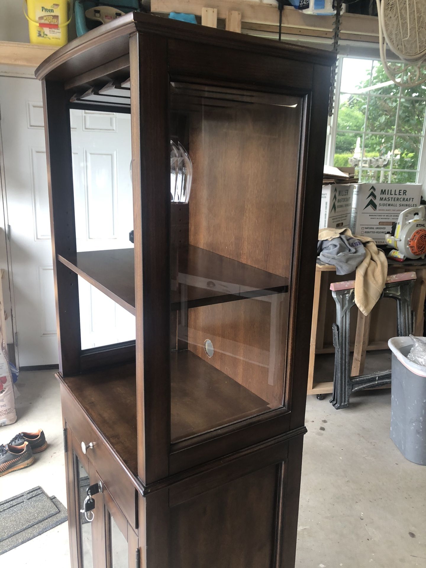 Locking Wine/Liquor for Sale in Sumner, WA OfferUp