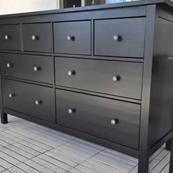 Beautiful Solid Wood Dresser.