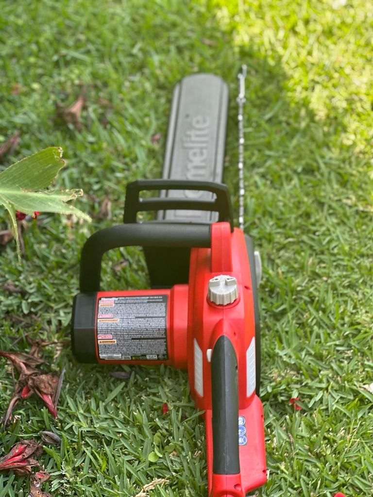 Homelite 16 in. 12 Amp Electric Chainsaw (1723)
