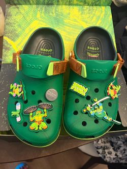 Crocs