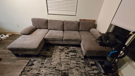 3 Piece section couch