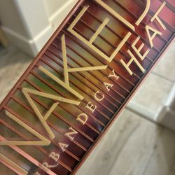 Haul Of All 4 Eyeshadow Palettes - Urban Decay Lorac Morphe Violet Voss