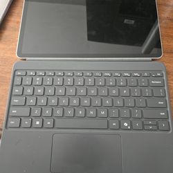 Surface Pro 12" 2025