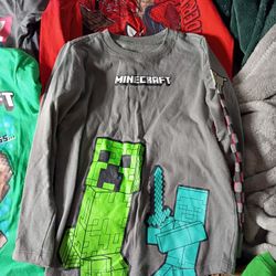 Boys T-shirts Size 4/5 A Total Of 6$3 Each See Descriptions