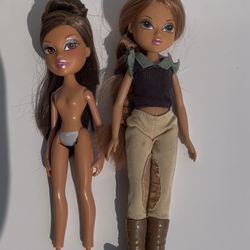 2 Bratz Doll