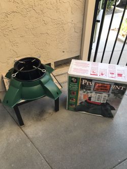 Christmas Tree Stand - Rotate/Pivot While Placing Tree In Stand (tree does not spin)