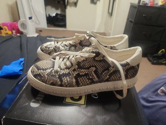 Micheal Kor shoes