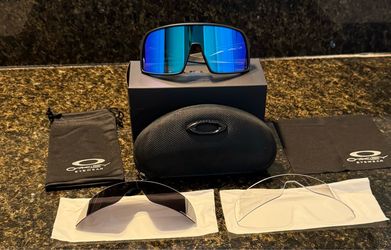 Oakley Sutro