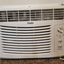 Haier WINDOW A/C UNIT 5000BTU