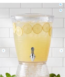 Drink server