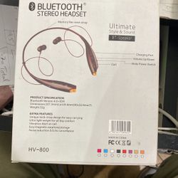 Bluetooth Stereo Headset.  Memory Flex Neck Strap 