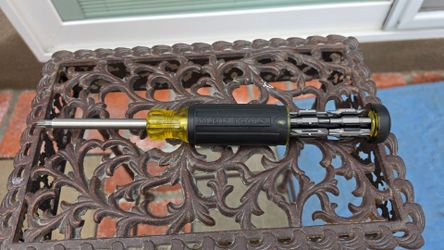 27-in-1 Multi-Bit Tamperproof Screwdriver

Klein Tools