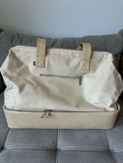 BEIS The Weekender Bag In Tan And Beige
