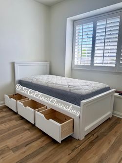 New Twin Bed And Mattress With Drawers