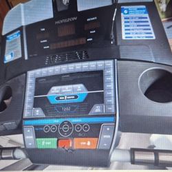 Horizon T202 Treadmill