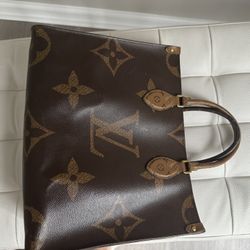 Louis Vuitton Monogram Bag 