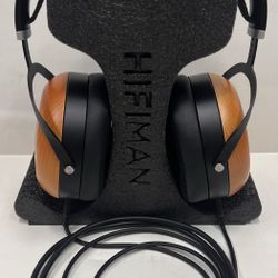 Hifiman Sundara Closed Planar Headphones 