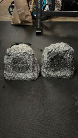 Bluetooth rock speakers