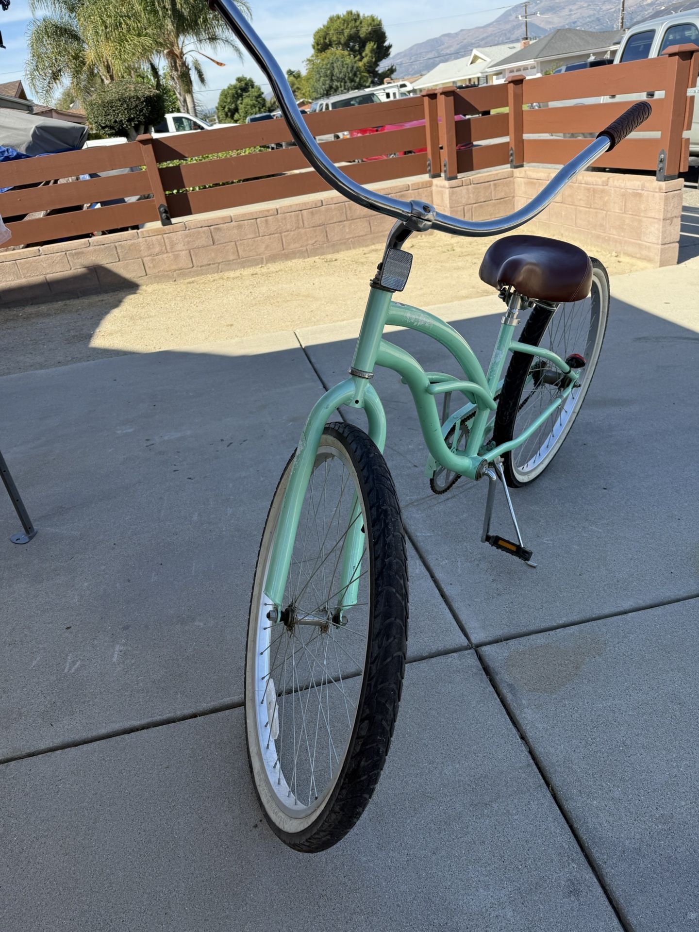 Beach Cruiser Bike