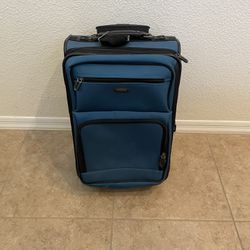 Murano Carry On Luggage