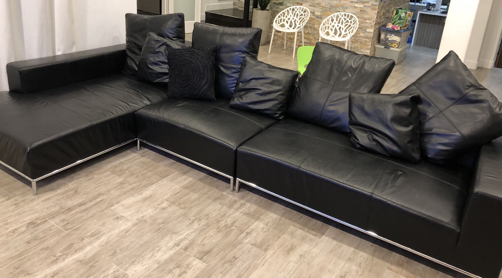 Black Leather Sectional Sofa Couch