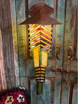 Rare beautiful, one of a kind Tiffany style  wall light