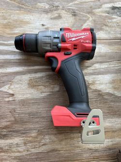 Hammer Dril Milwaukee Fuel  Tool Only 