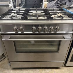 36” Fisher  &  Paykel  Slide in Gas Range Stainlesss Steel 