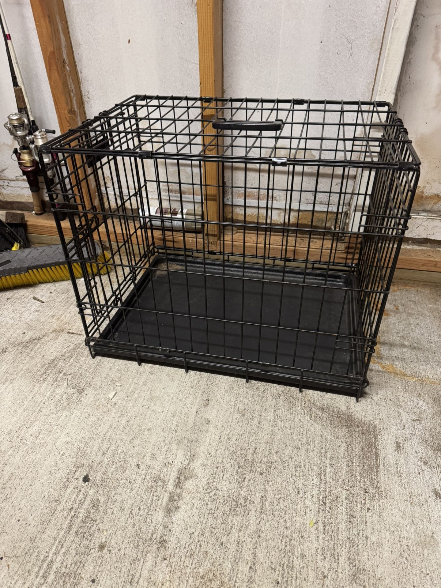 Wire Dog Carrier 24”x 17” Depth 19”