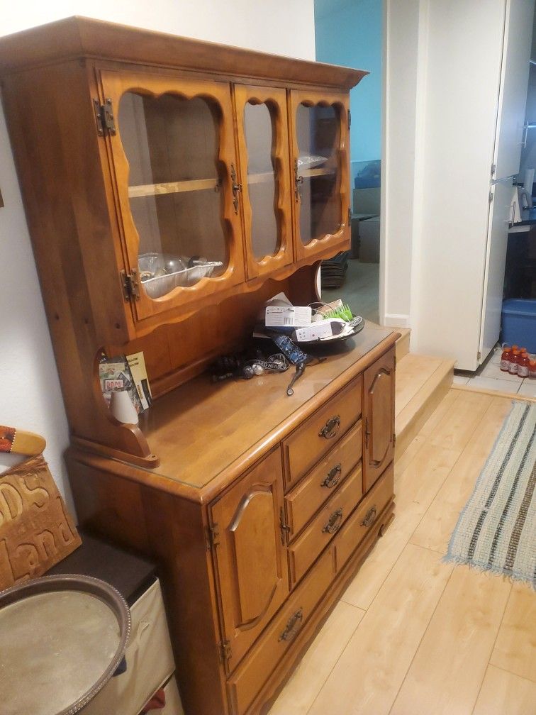 Armoire