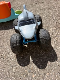 Shark Monster Truck Toy